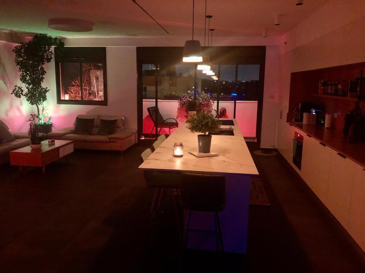 Suite And Room In A Breathtaking New Designed Penthouse In Se Tlv Tel Awiw Zewnętrze zdjęcie