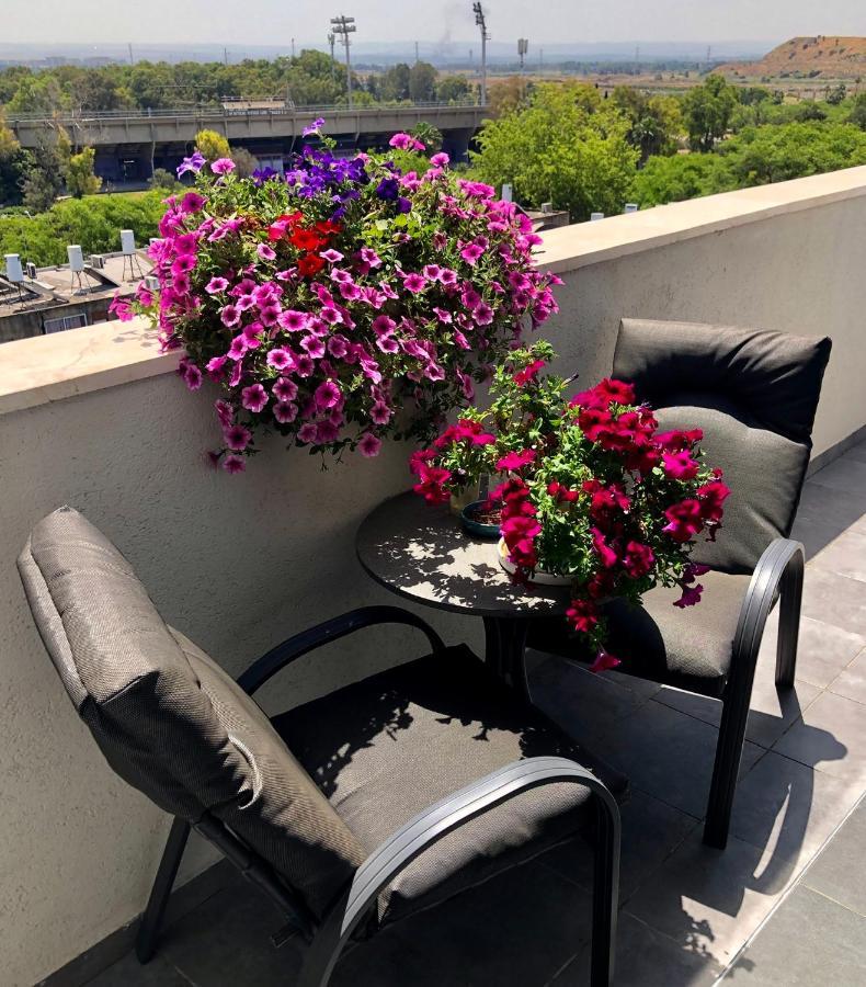 Suite And Room In A Breathtaking New Designed Penthouse In Se Tlv Tel Awiw Zewnętrze zdjęcie