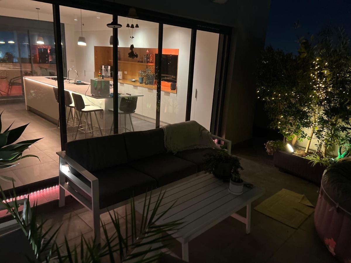 Suite And Room In A Breathtaking New Designed Penthouse In Se Tlv Tel Awiw Zewnętrze zdjęcie